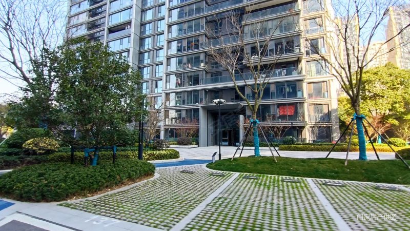 融创苏州壹号院精装三房中楼层全新精装未入住看房有钥匙