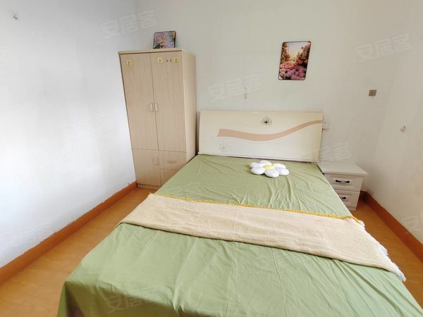 池州贵池商之都国丰花园东街口附近,可短租可长租,押一付一,空调洗衣