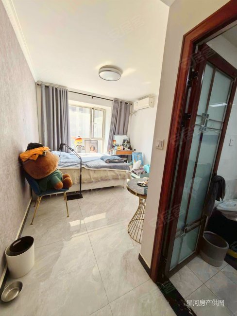 鹿城一号 满二   南北通透 次新房 中间好楼层 环境好