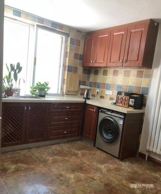 大连房产网>大连二手房>中山二手房>昆明街二手房>南山学府>541_650