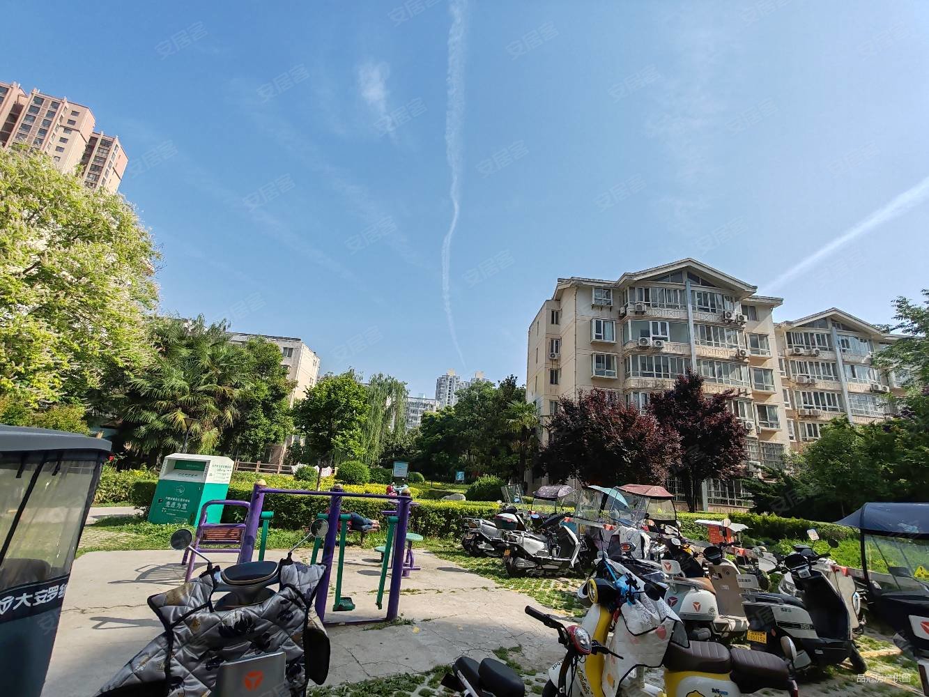 万国金色家园2室2厅1卫103.66㎡南北105万