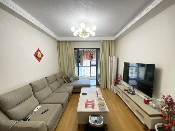 长沙雨花体育新城阳光城尚东湾阳光城青柠苑 3室2厅1卫 婚房 品牌家具