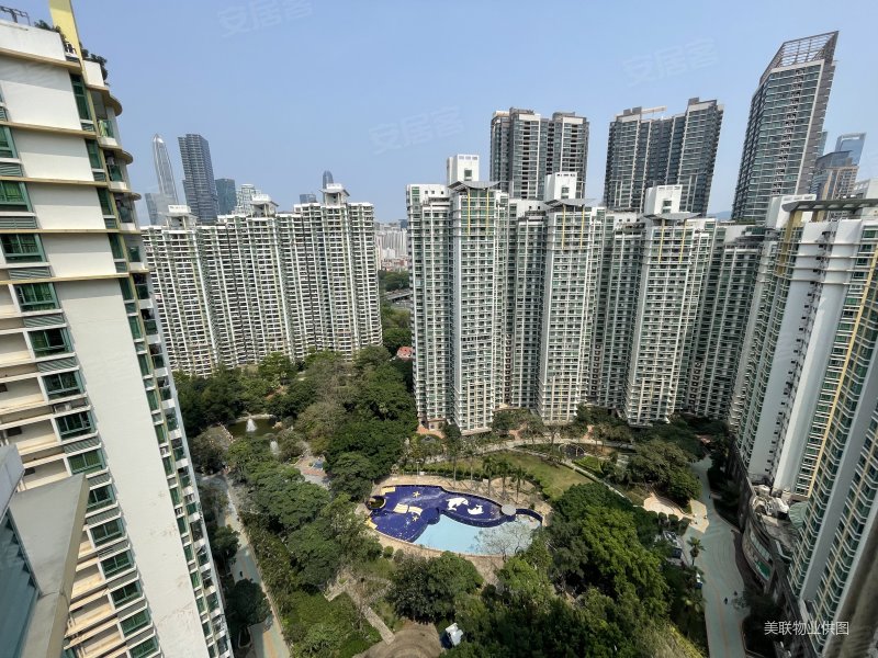 皇御苑 高楼层视野无遮挡 刚需精装修小三房 南北通透 近