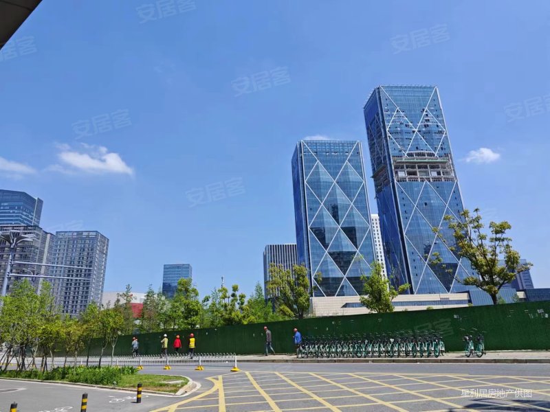 绿地光谷中心城