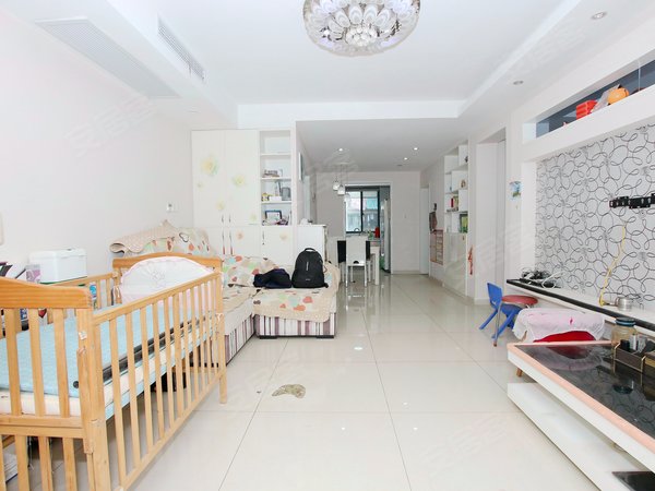 【多图】集美岸上蓝山玉兰苑,闲林租房,岸上蓝山 进门就眼前一亮 房东