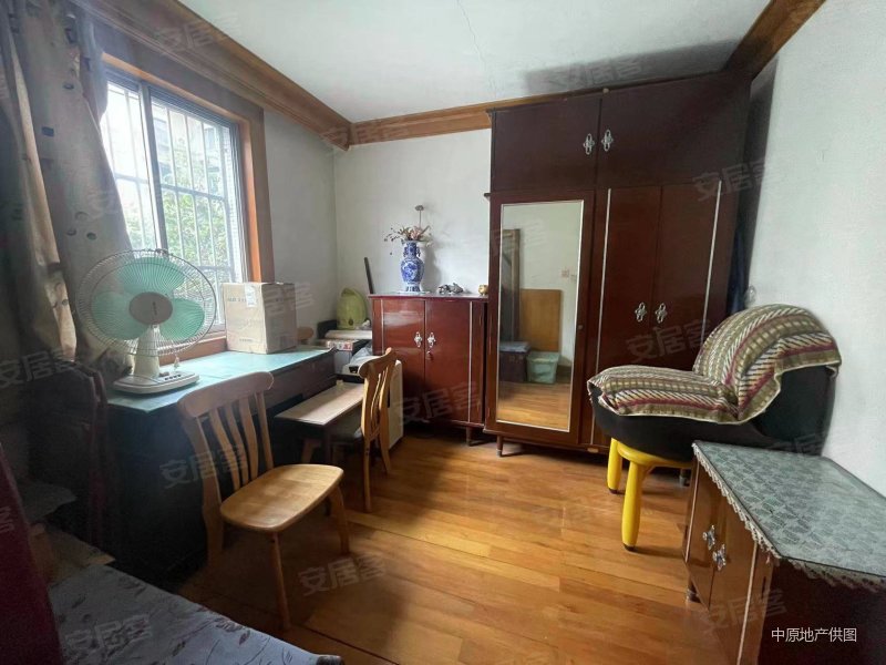 杨泰二村,五冶小区,飞机户型3房,满五  ,超值赠送5平阳台