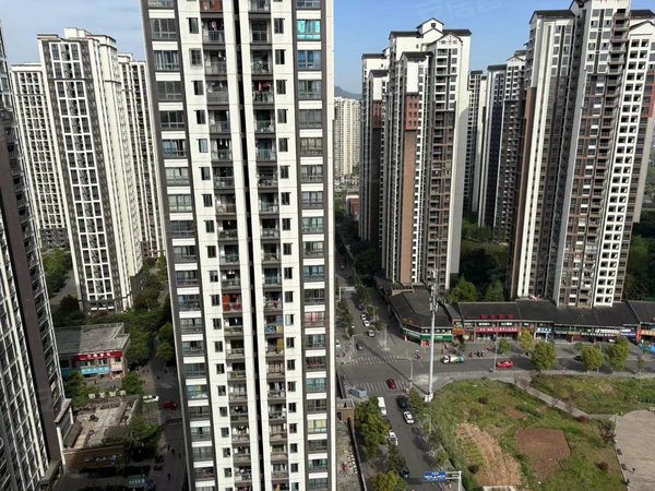 【多图】寿城水岸(二期),凤城街道租房,寿城水岸!房子干净卫生!