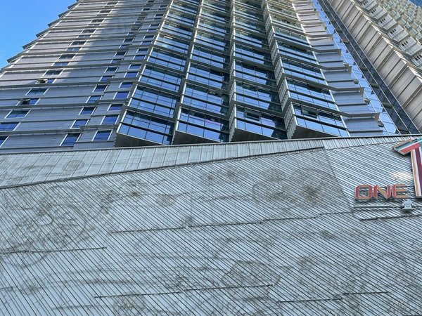 深圳盐田盐田壹海城v公馆复式南向两房 交通生活便利 看房方便出租