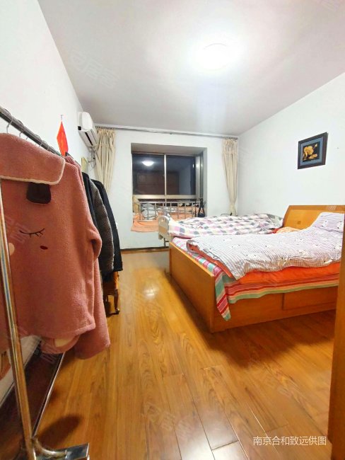 银龙花园二期大两房临地铁低密度社区楼层好带电梯