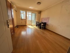 北京朝阳亚运村亚运村 5号线惠新西街安慧北里小区 南北通透 2室1厅1卫出租房源真实图片
