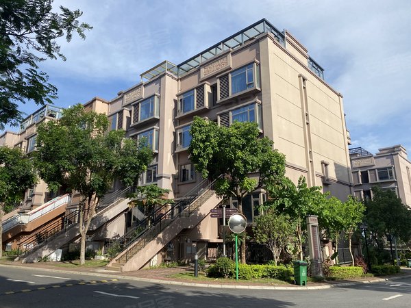 【多图】海逸豪庭尚都(2期),横岗水库租房,海逸高层69平两居室拎包