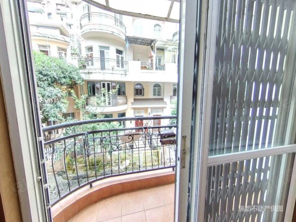 城南国际社区桐梓林中华园别墅出售赠花园车库