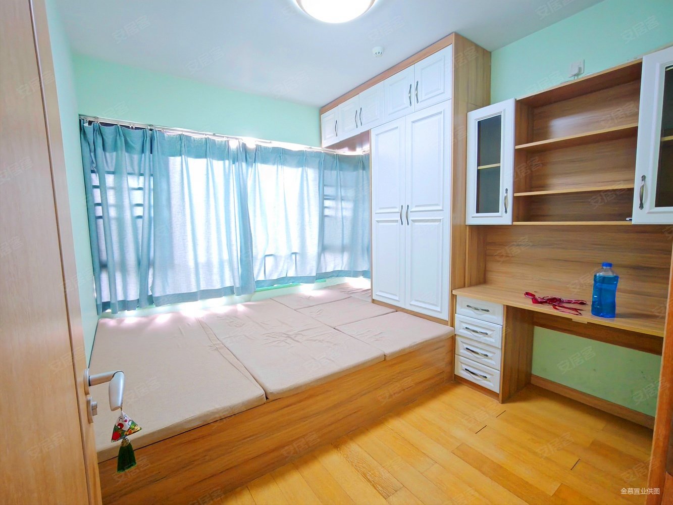 万科城(南区)3室2厅2卫90.6㎡南北91万