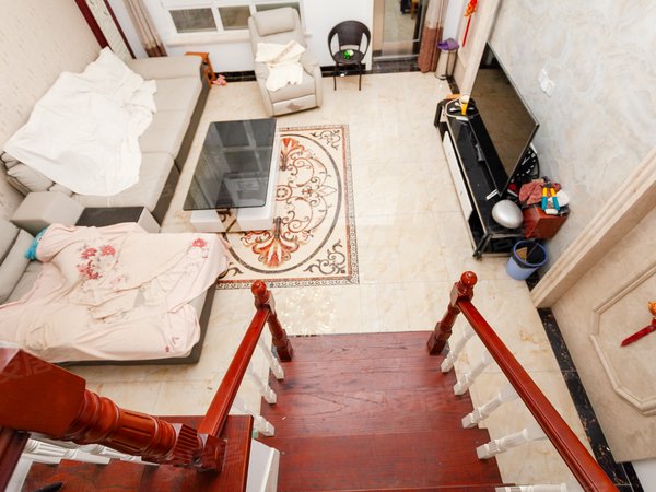 徐州铜山铜山万达久隆凤凰城(别墅)新房源出租铜山区政府附近久隆凤凰城联排别墅精装拎包即住出租房源真实图片