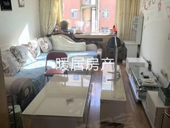 海西格尔木城区停车方便  领包入住 周边环境设施齐全 家具家电齐全出租房源真实图片