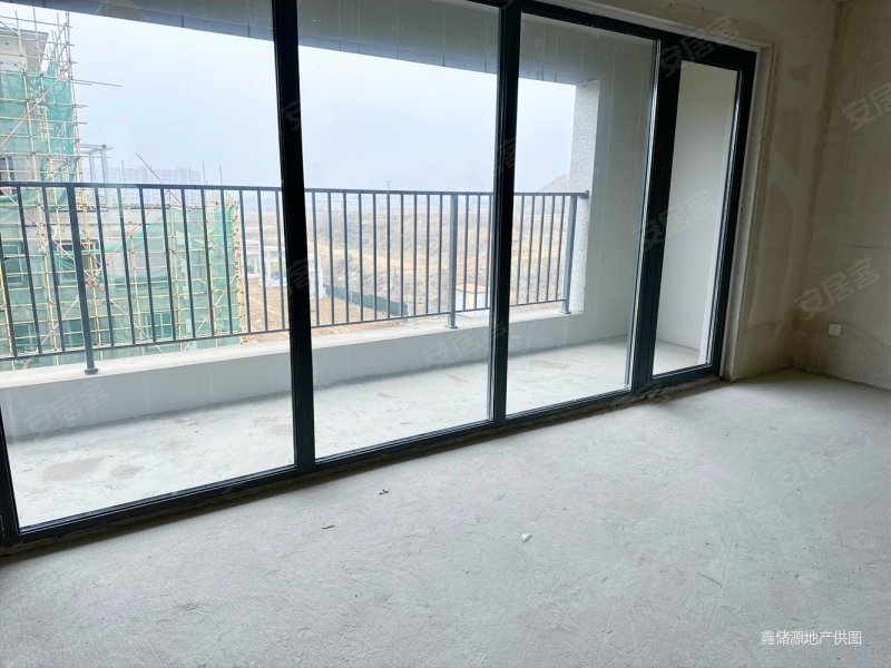 融创影都壹号(宸悦)二手房,240万,3室2厅,2卫,145平米-青岛安居客