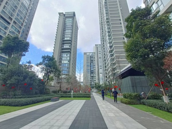 近华润万象城,期待爱惜房子您,官渡租房-昆明58安居客