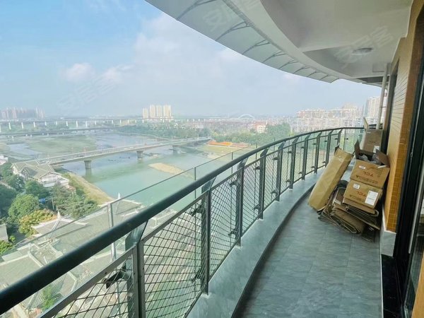 德阳广汉市西城广场滨江阳光河边河景房精装电梯套二家具家电齐全1600