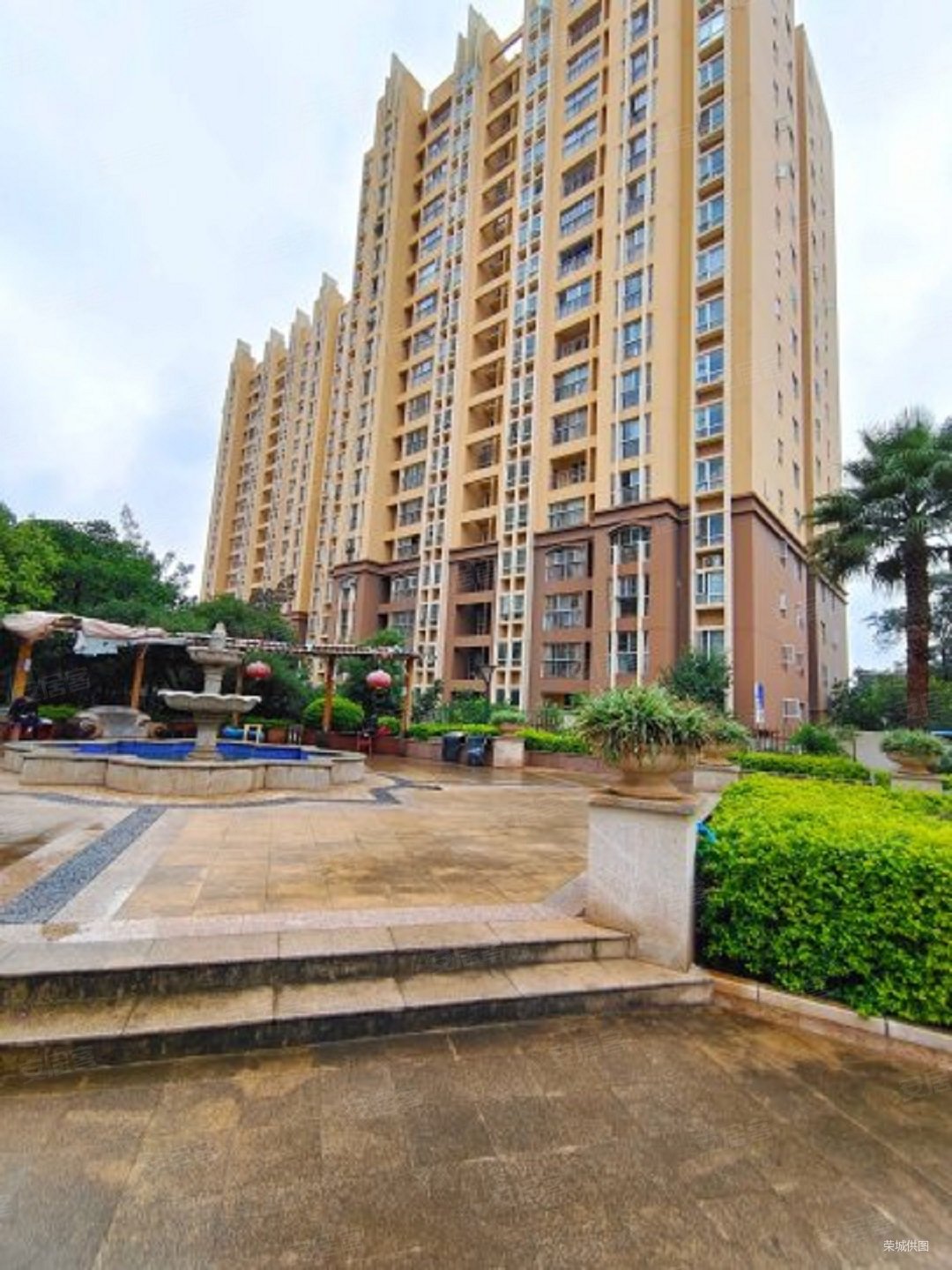 别样幸福城3室2厅1卫107.21㎡东南112万