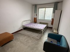 朝阳双塔大润发万达附近 春华小区3楼两室 简单装修 年租7000出租房源真实图片