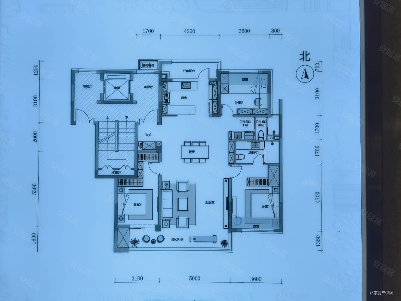 高新万科城3室2厅2卫133.96㎡南北103万