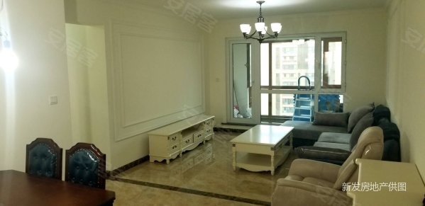 万达广场旁万达华府 精装修 一次未住送全部家具家电产权在手过