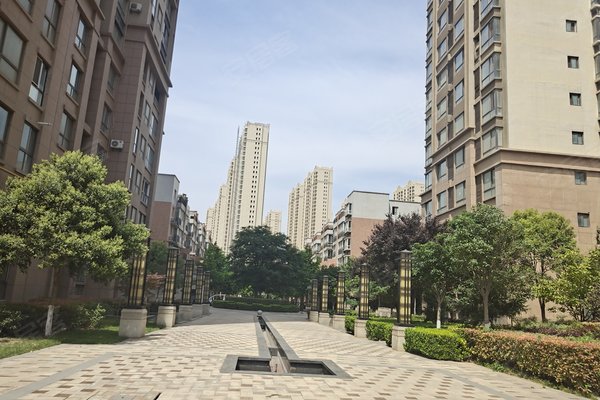 西安小区 高陵小区 泾河工业园小区 水半湾 水半湾怎么样发布于2021年
