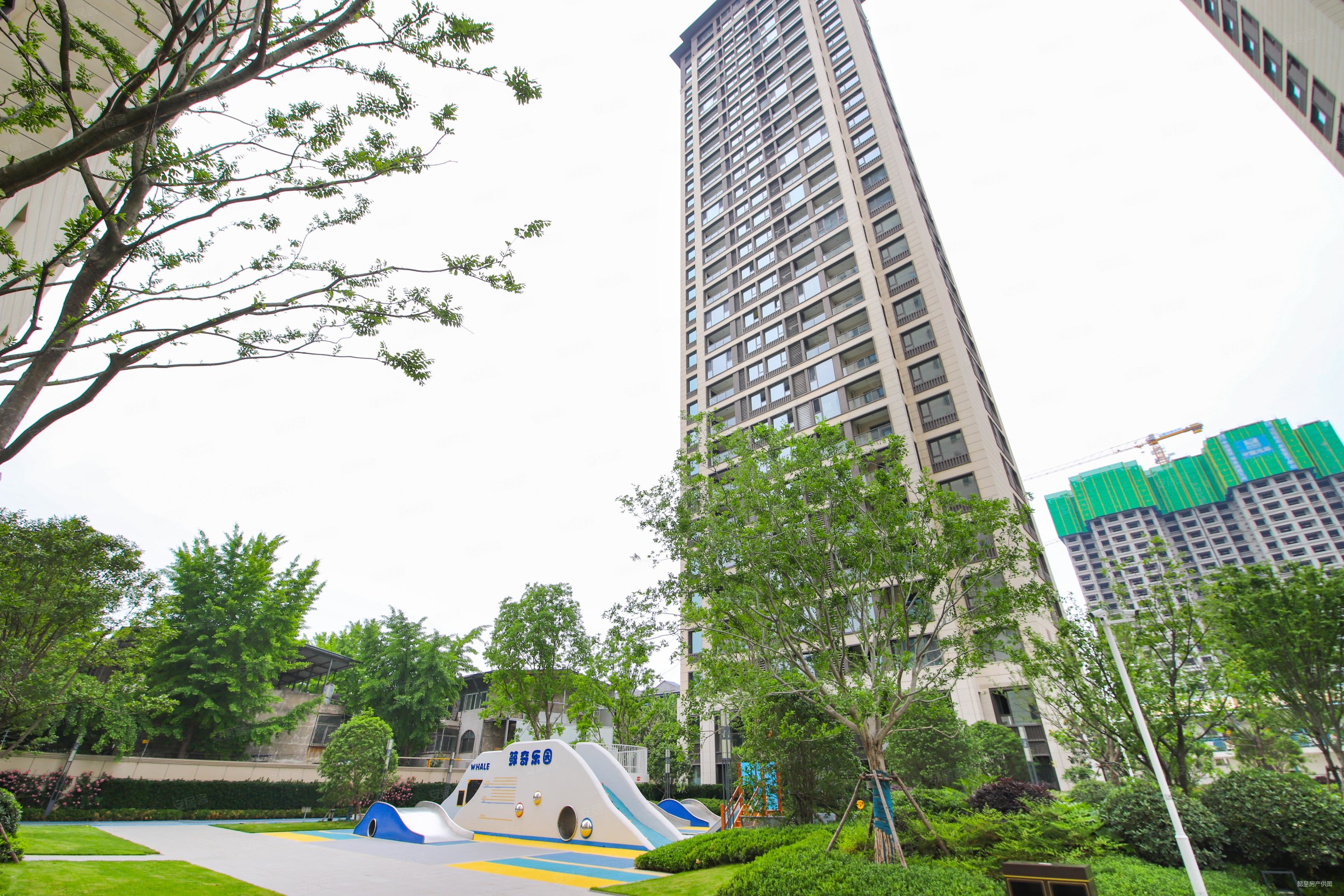 万达大张旁蓝城兰园通透四室中间楼层无遮挡随时看房