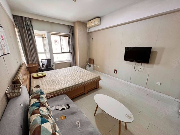 沈阳铁西兴华铁西万达广场公寓沈辽路地铁口 万达公寓 设施齐全有空调