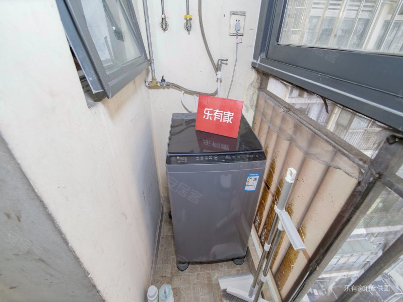 14号线石芽岭地铁旁,双龙报珠朝南看花园