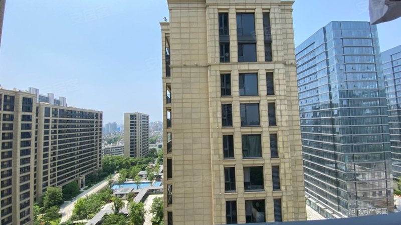 绿城深蓝 宏运大道 精装修 南京南站 次新房 看房随时