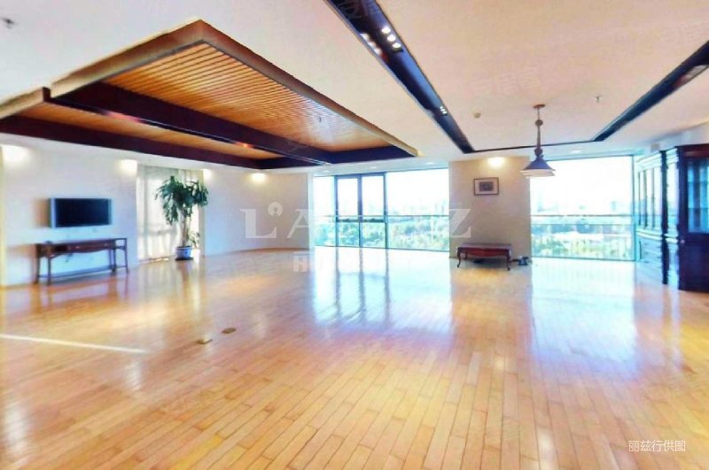 高层湖景房,看西山电视塔湖景,,缘溪堂二手房,6897万,3室2厅,5卫,418.