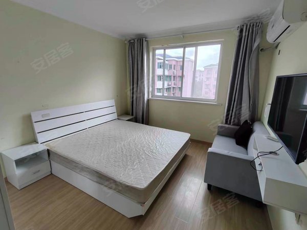 上海浦东北蔡由由三村7号线杨高南路路地铁站俩室一厅精装修看房方便