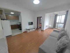 吉首吉首吉首城区乾州，天虹边上电梯正规一室一厅出租，可押一付一，带阳台出租房源真实图片