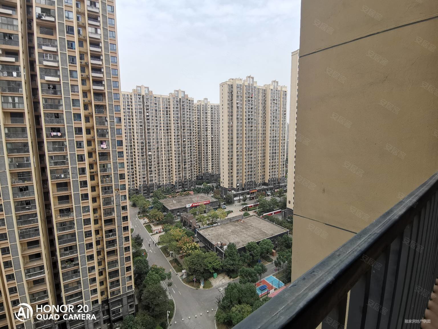 智苑小区3室2厅1卫90.51㎡南北76万