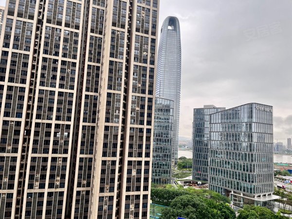 【多图】琶洲新村,万胜围租房,琶洲新村,住宅精装大两房,安静望花园