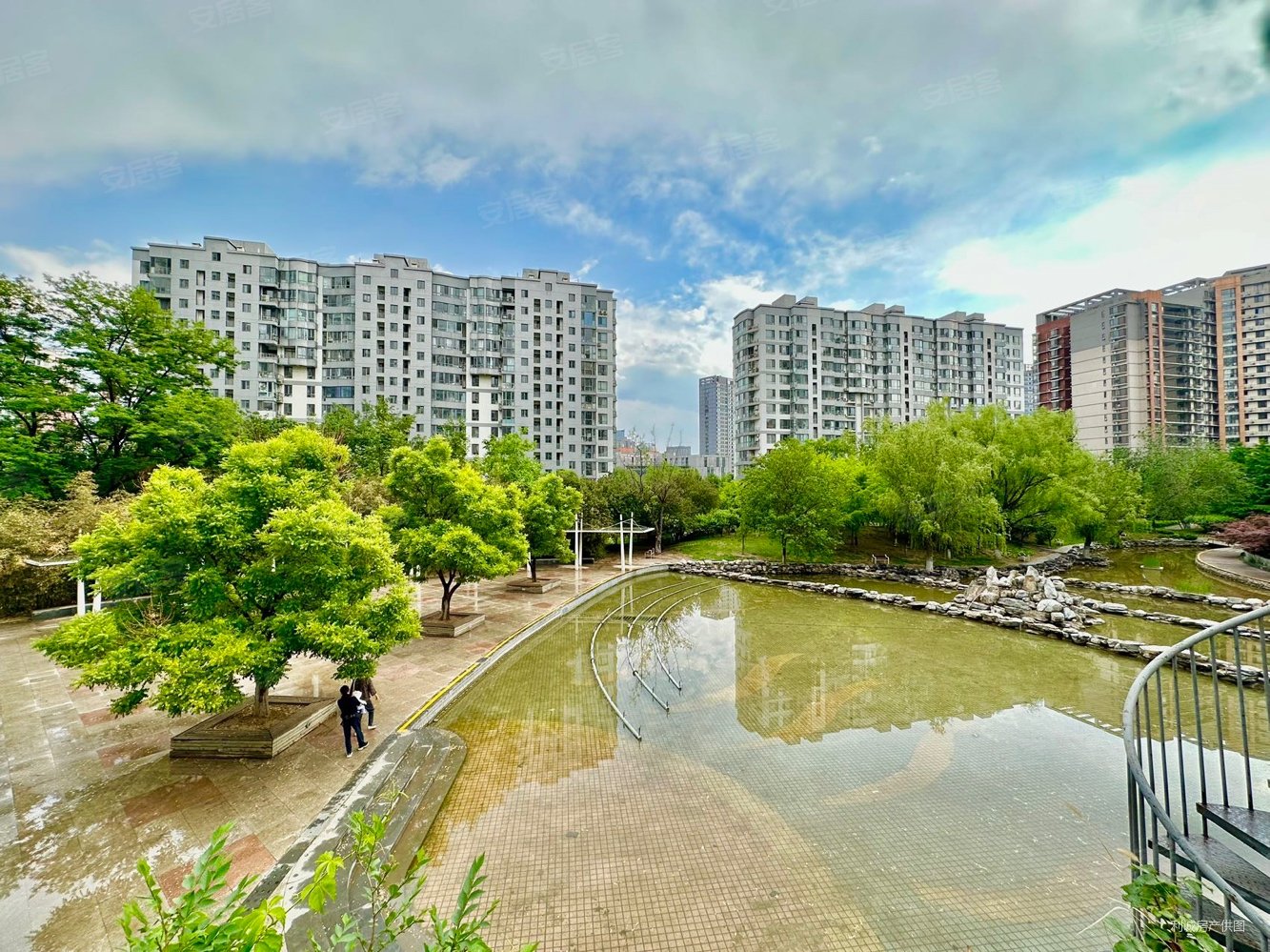 水星园2室2厅1卫95㎡南北950万