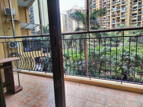 深圳布吉丹竹头英郡年华诚信房源,丹竹头地铁站,欧式花园小区,看了就