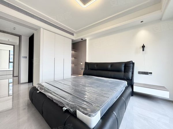 金华东阳横店金光灿烂金光灿烂！背靠南江壹号！镇中心！楼下菜场！配套齐全！出入方便出租房源真实图片