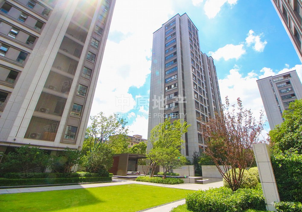 阳光城檀悦1013室2厅2卫118.78㎡南1450万