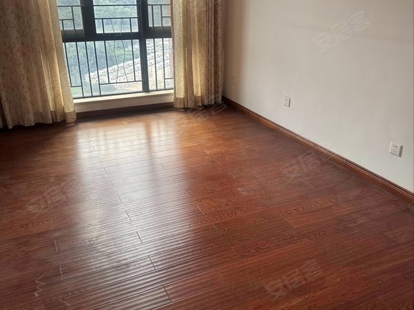 深圳龙岗南联运河蓝湾运河蓝湾好房出租大户型,适合一家人住出租房源