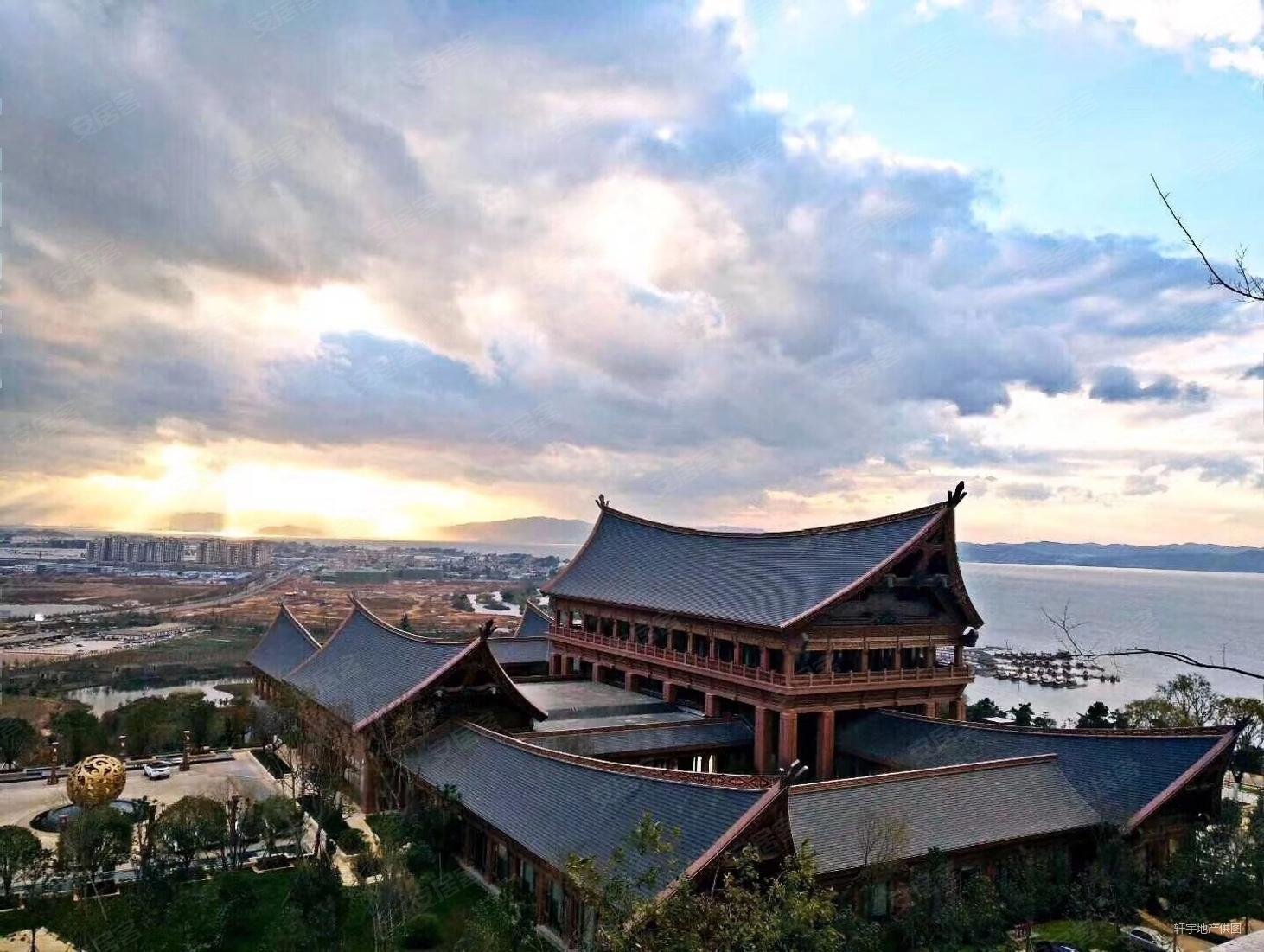 滇池边3层现房别墅观滇效果俱佳送100平花园车位送温泉,七彩云南古滇