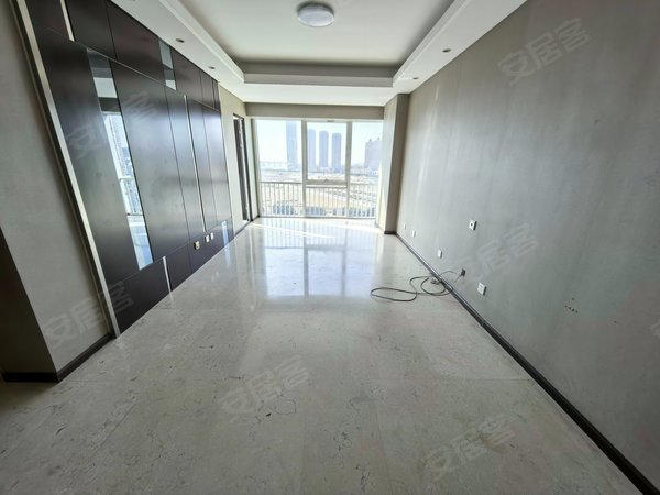 大连沙河口星海广场星海大观星海大观落地窗一室一厅南向看广场楼内性价比高稀有房出租房源真实图片