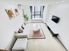 肇庆端州新东敏捷商圈 可押一 全新奶油现代风 配衣柜 化妆台 两房拎包出租房源真实图片