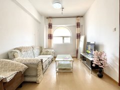 天园一期两居室出租，房子凉快，价格便宜，无中jie费!
