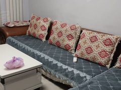 张北张北镇张北城区出租登元小区步梯6楼，精装修，家具家电齐全，年租8000，出租房源真实图片