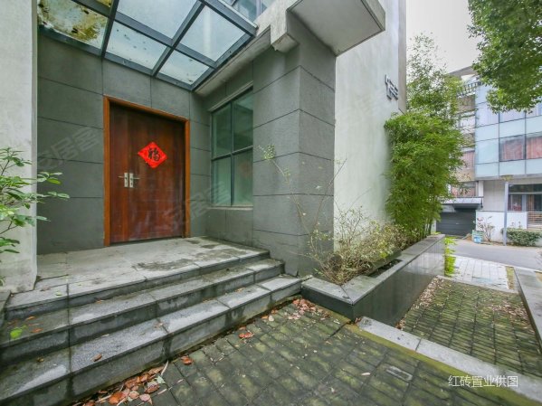 招商依云水岸别墅