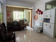 潮州湘桥潮枫路新桥东新馨里小车区3楼 2房2厅,家电 月1000元出租房源真实图片