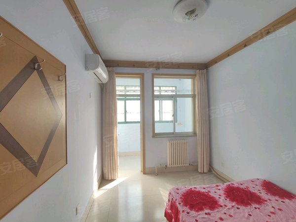 潍坊高密市高密城区绿苑小区(南区)人民医院旁  家具家电齐全 800元