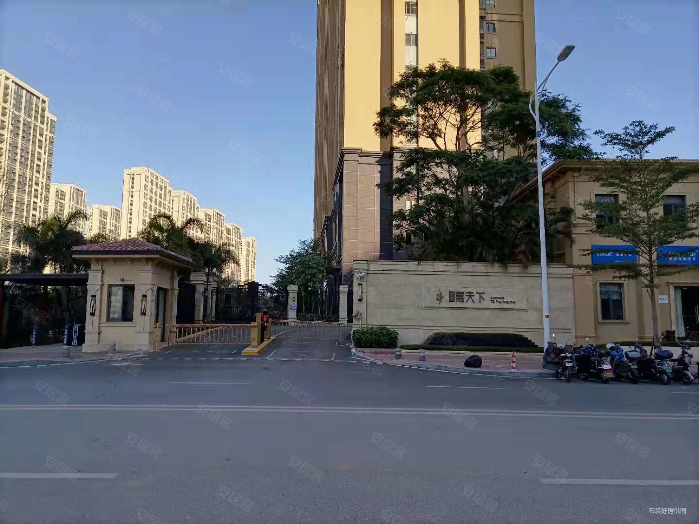 6室3厅龙湖嘉天下一二期别墅精装修环境好并联别墅